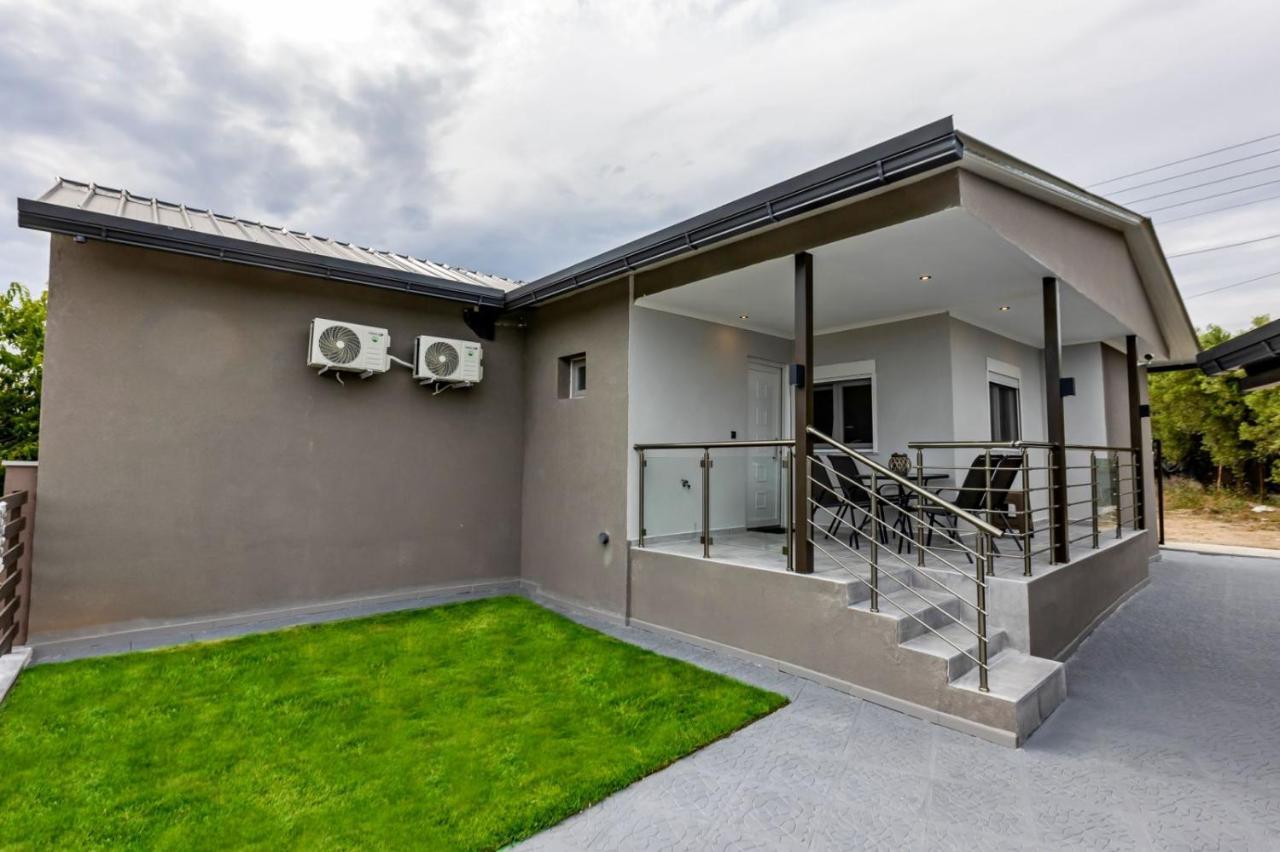 K&M Villas Nea Kallikrateia Buitenkant foto